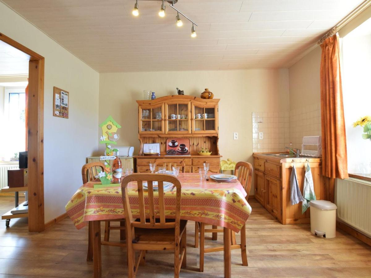 Cozy Holiday Home Near The Forest In Bovigny Гуви Экстерьер фото